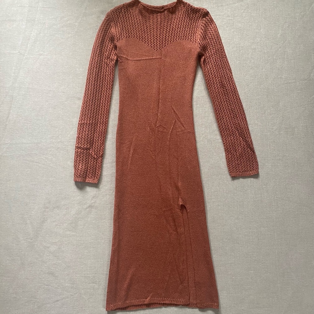Almost Famous NWT mauve bodycon dress.